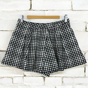 L’agence Windowpane Checkered Printed Flowy Pleated Skort Shorts Black White 4